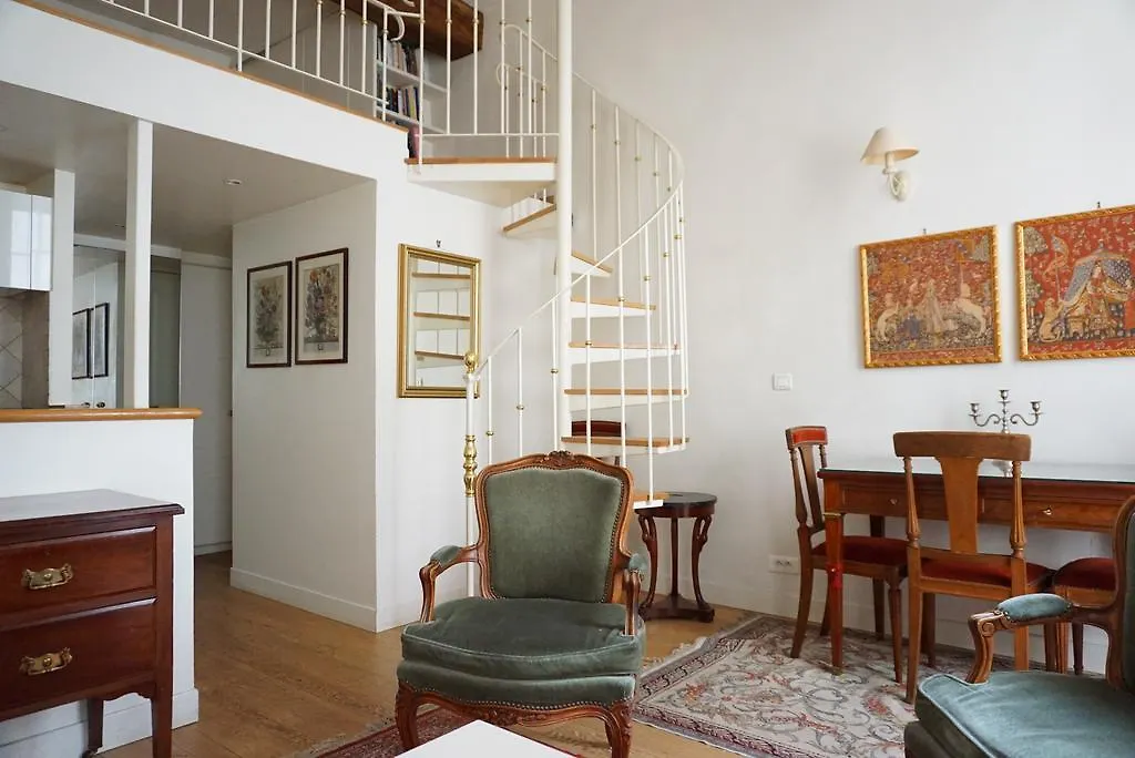 Apartment Rue De Lille 7 Paris